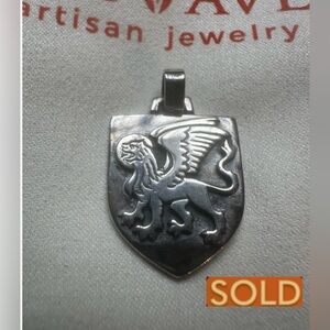 ❌SOLD❌ Rare James Avery SS 925 Mythical Creature Griffin Pendant (engraved)